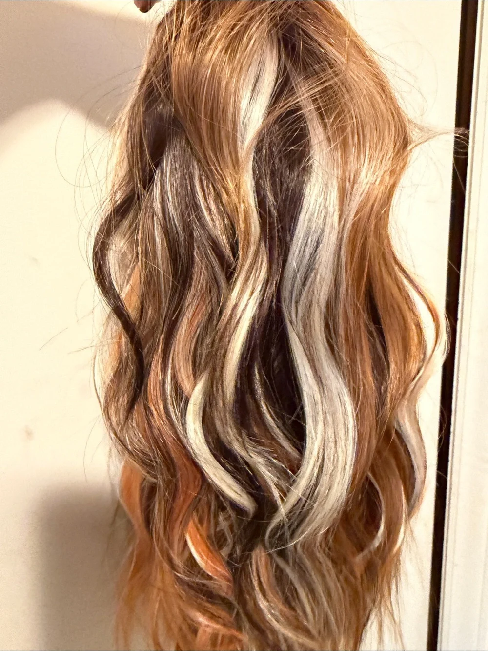 Kiana (Rust Romance) Standard Wig - Brand New With Tags Chelsea Smith Crowns